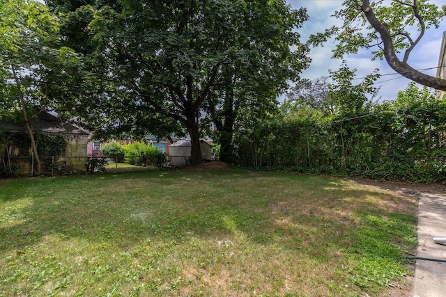 22324 Murdock Ave, Queens Village, NY 11429 - view of yard