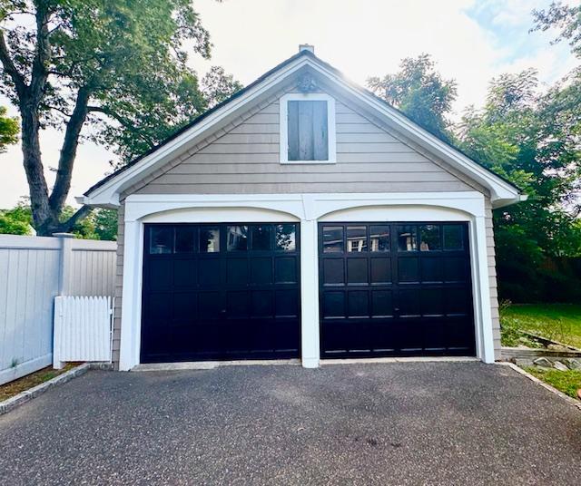 987 E Prospect St, Woodmere, NY 11598 - view of detached garage