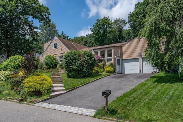 130 Wood Hollow Ln, New Rochelle, NY 10804 - photo 2