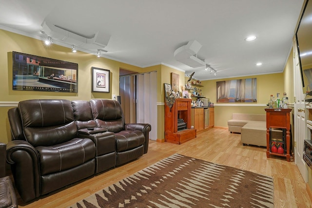 103 Wood Hollow Ln, New Rochelle, NY 10804 - photo 16
