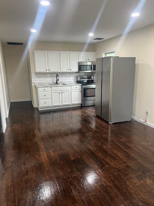 11 Bonny Dr, Mastic, NY 11950 - photo 18
