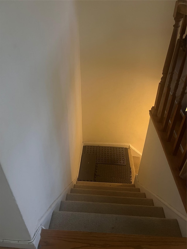 264-31 Langston Ave Fl 2Nd, Glen Oaks, NY 11004 - view of stairway