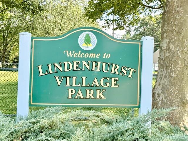 511 N Delaware Ave, Lindenhurst, NY 11757 - view of community / neighborhood sign