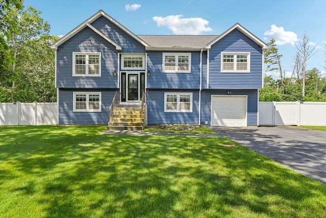 2 Sommerset Dr, Yaphank, NY 11980 - photo 1