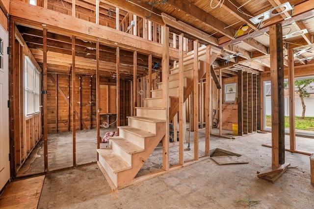 130 E Carmans Rd, Farmingdale, NY 11735 - view of below grade area