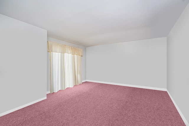 127 Keating Pl, Staten Island, NY 10314 - carpeted empty room featuring baseboards