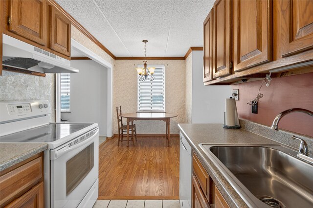 175 Maple Ave Unit 5G, Westbury, NY 11590 - photo 7