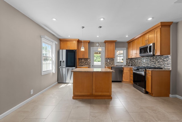 5620 185th St, Fresh Meadows, NY 11365 - photo 12