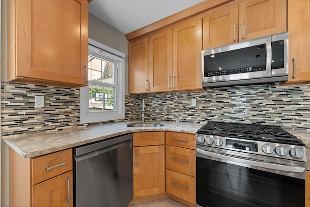 5620 185th St, Fresh Meadows, NY 11365 - photo 15