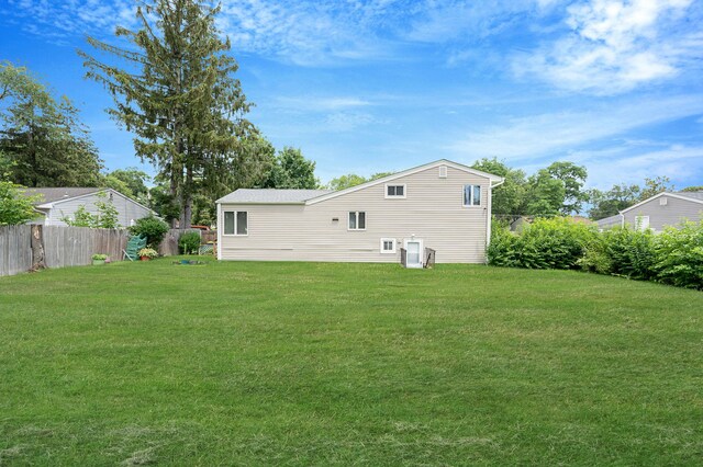 10 Laurie Rd, Brentwood, NY 11717 - photo 27