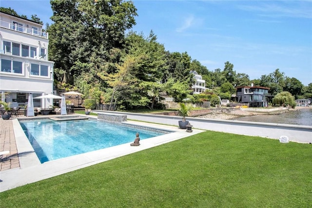 74 River Rd, Nyack, NY 10960 - swimming pool with a lawn