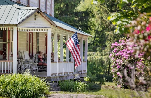 2018 Beaverkill Rd, Livingston Manor, NY 12758 - view of yard with a porch