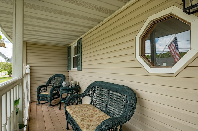 16 Tarkington Rd, Holbrook, NY 11741 - photo 6