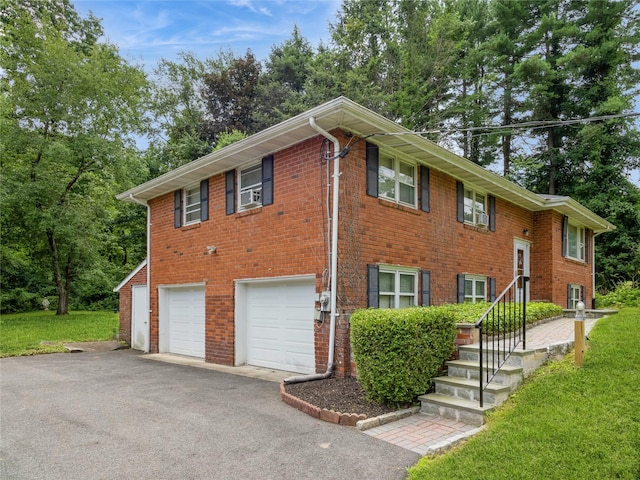 77 Lyndon Rd, Fishkill, NY 12524 - photo 2