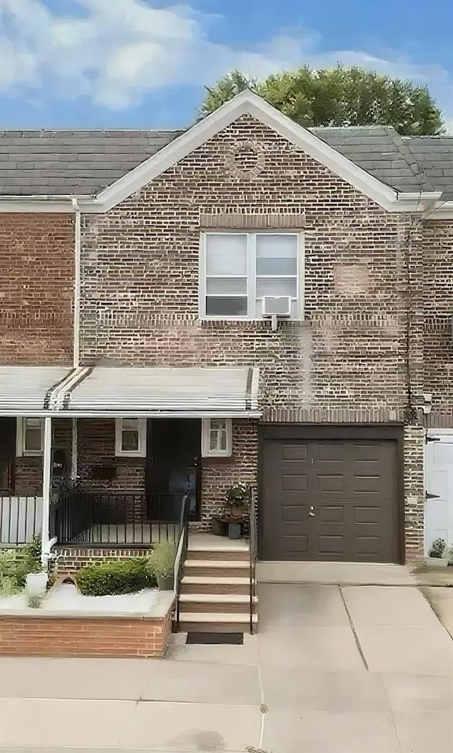 7204 Calamus Ave, Woodside, NY 11377 - photo 1