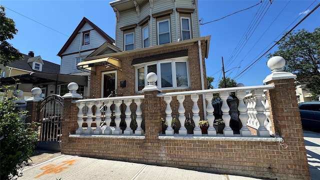 10619 97th Ave, Richmond Hill, NY 11416 - photo 2