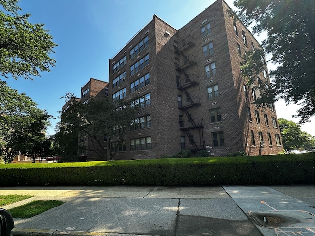 18-75 Corporal Kennedy St Unit 4A, Bayside, NY 11360 - photo 1