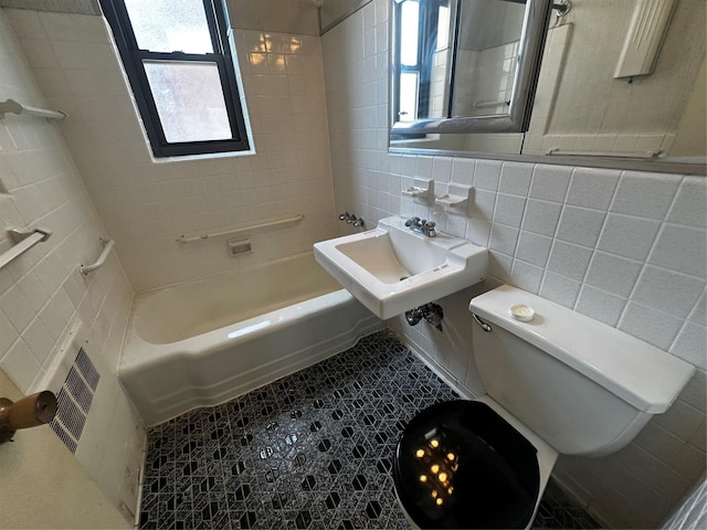 18-75 Corporal Kennedy St Unit 4A, Bayside, NY 11360 - photo 17
