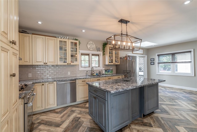 122 Venetian Blvd, Lindenhurst, NY 11757 - photo 3