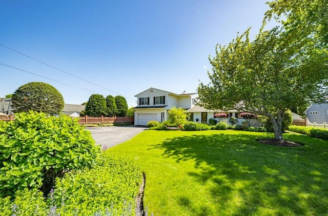 137 Melbury Rd, Babylon, NY 11702 - photo 2