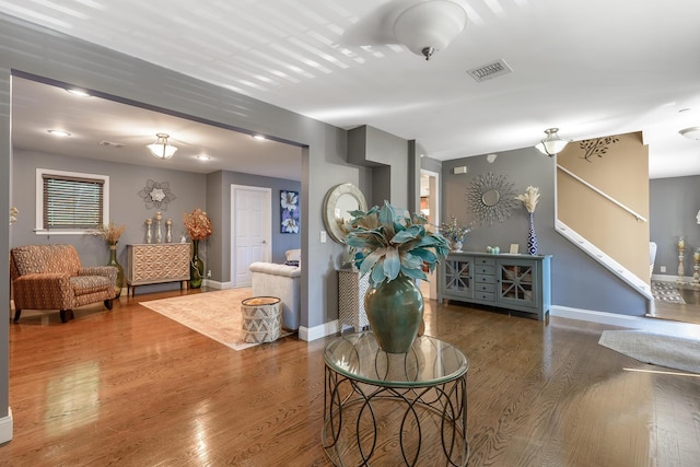 8 Lee Gray Ct, Glen Cove, NY 11542 - photo 5