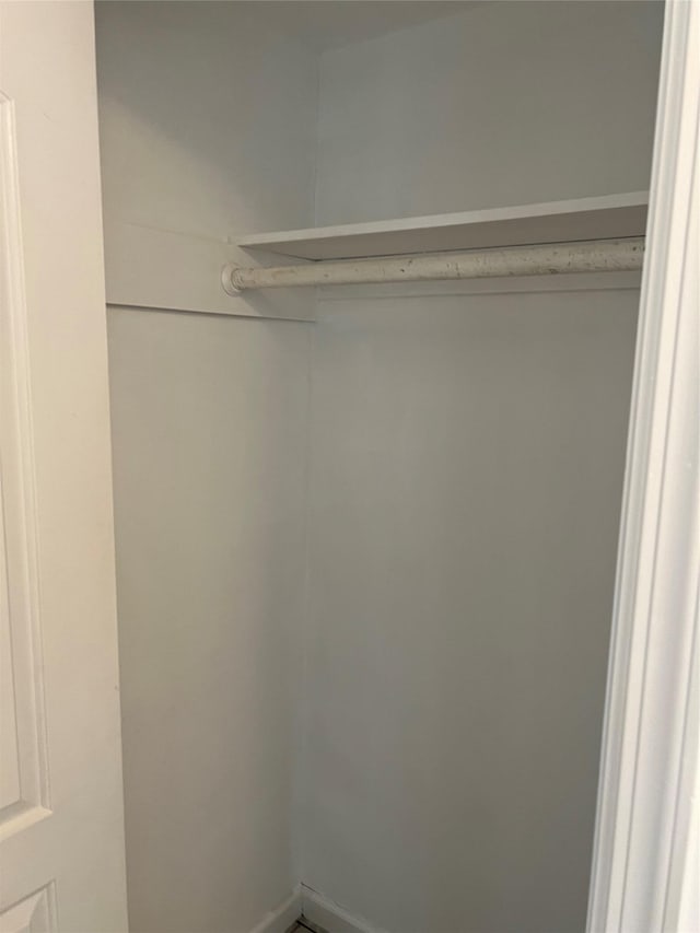 8 Lee Gray Ct, Glen Cove, NY 11542 - photo 24