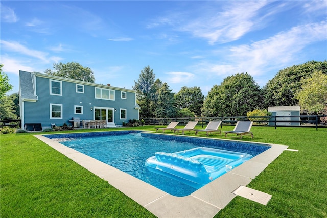 1030 Horseshoe Dr, Cutchogue, NY 11935 - view of swimming pool with a pool with connected hot tub