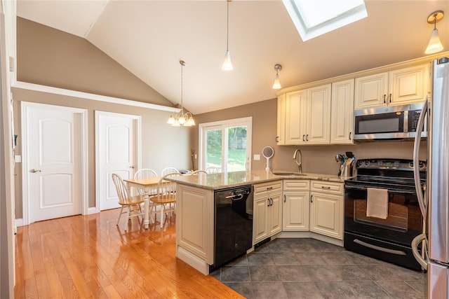60 Lower Rocky Point Rd, Sound Beach, NY 11789 - photo 6