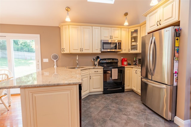 60 Lower Rocky Point Rd, Sound Beach, NY 11789 - photo 7