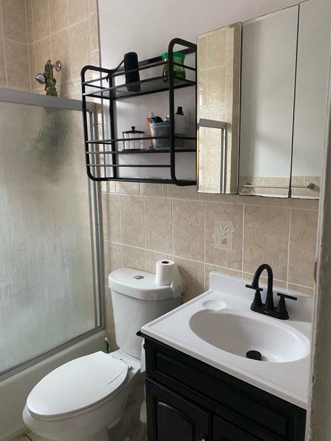 11 Clarkson Ave, Brooklyn, NY 11226 - photo 4