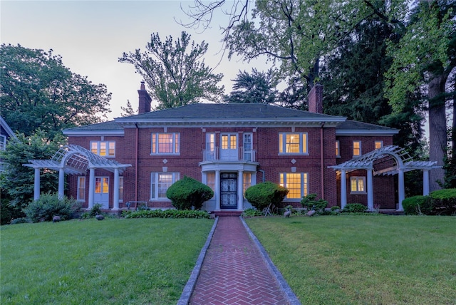 26 Overlook Cir, New Rochelle, NY 10804 - photo 1