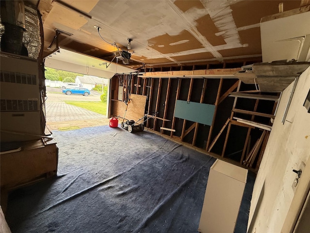 719 Greenbelt Pkwy W, Holbrook, NY 11741 - view of garage