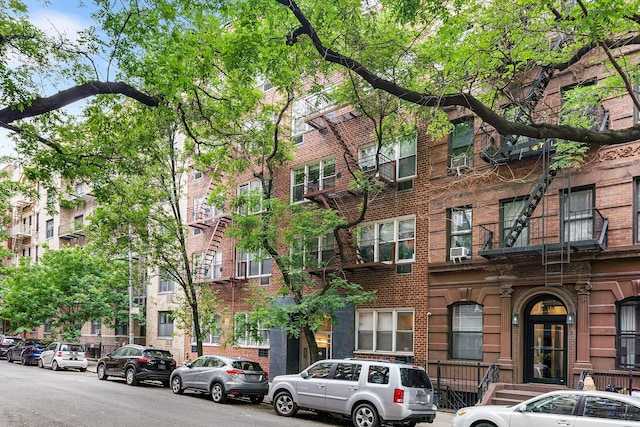 313 E 89th St Unit 2C, New York Manhattan, NY 10128 - view of apartment building / complex with cooling unit