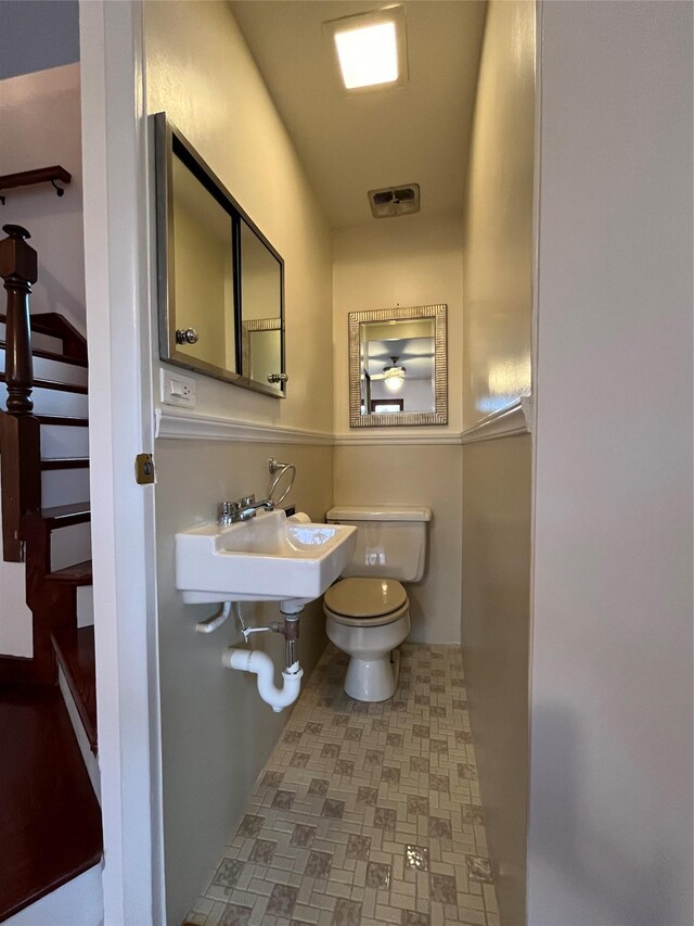 7308 Juniper Valley Rd, Middle Village, NY 11379 - photo 11