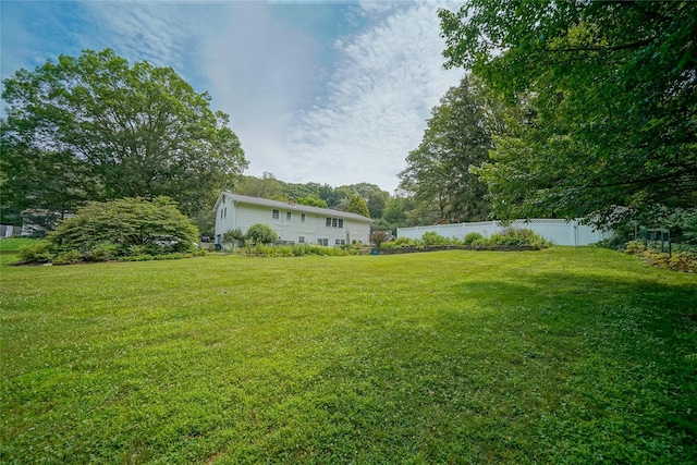 12 Capri Dr, Spring Valley, NY 10977 - photo 21