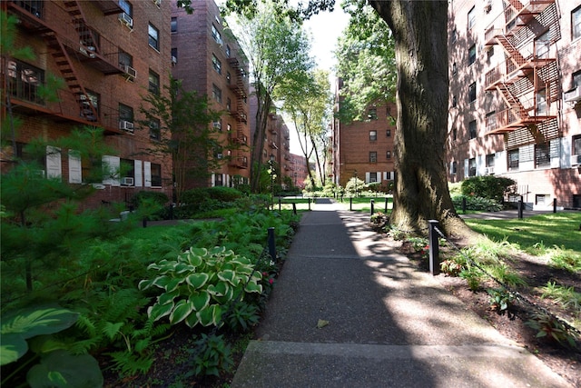 118-66 Metropolitan Ave Unit 6J, Kew Gardens, NY 11415 - photo 2