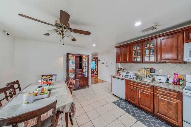 445 Madison Ave, Brentwood, NY 11717 - photo 12