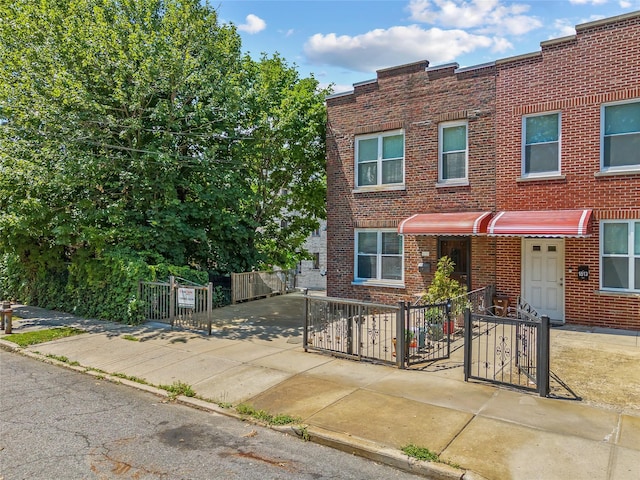 1511 Robertson Pl, Bronx, NY 10465 - photo 2