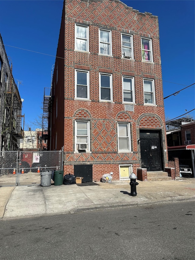 597 E 93rd St Unit 6, Brooklyn, NY 11236 - photo 2