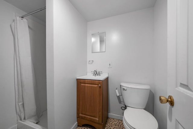 7609 79th St, Glendale, NY 11385 - bathroom with vanity and curtained shower