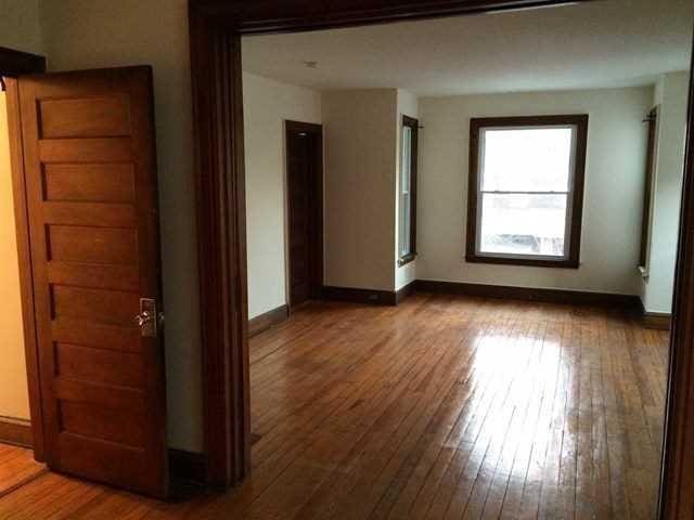 28 Hammersley Ave, Poughkeepsie, NY 12601 - photo 2