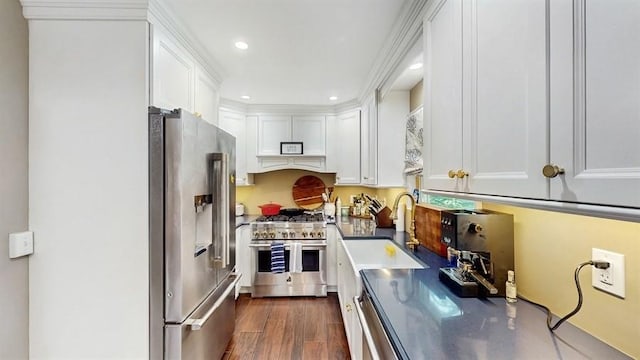 18 Dickinson Ave, East Northport, NY 11731 - photo 7