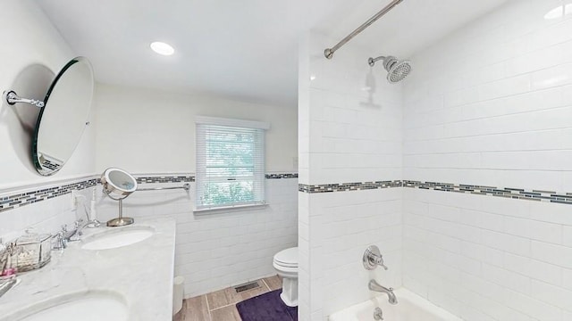 18 Dickinson Ave, East Northport, NY 11731 - photo 15