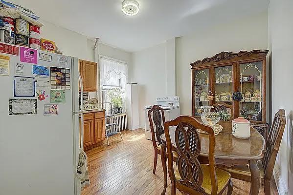 1304 Pacific St Unit B1, Brooklyn, NY 11216 - dining area with light wood-style floors