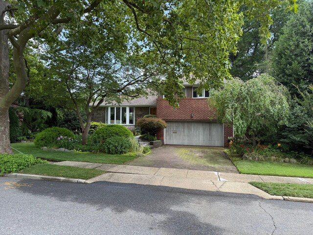 19 Clearland Rd, Syosset, NY 11791 - photo 1