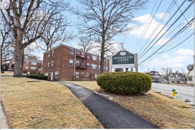 205 W Post Rd Unit 2H, White Plains, NY 10606 - photo 10