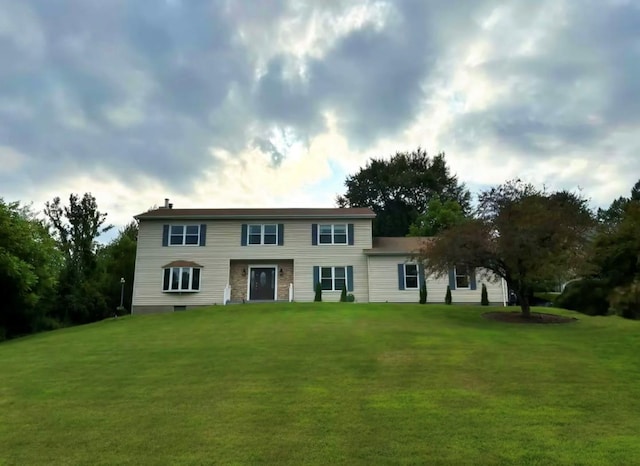 135 Stowe Dr, Poughquag, NY 12570 - colonial inspired home with a front lawn