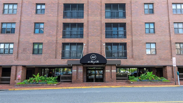 12 Bond St Unit 4C, Great Neck, NY 11021 - photo 2