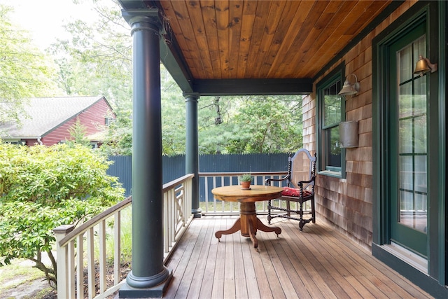 2860 Pine Tree Rd, Cutchogue, NY 11935 - view of wooden terrace