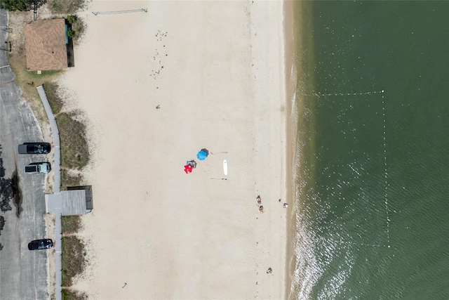 2860 Pine Tree Rd, Cutchogue, NY 11935 - drone / aerial view of a large body of water